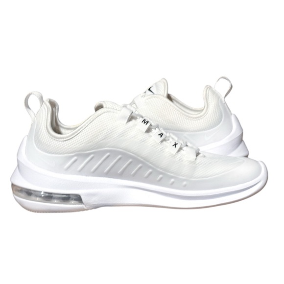Nike Air Max Axis Sneakers - Picture 7 of 10